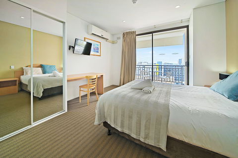 All Suites Perth - Queensland Tourism 6