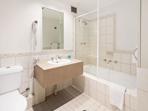 All Suites Perth - Queensland Tourism 8