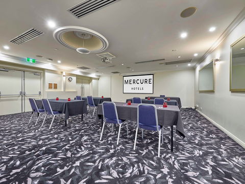 Mercure Perth On Hay - Queensland Tourism 13
