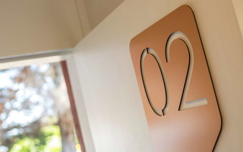 Nightcap At Waltzing Matilda Hotel - QLD Tourism 13