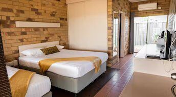 Abacus Motel Mount Isa - QLD Tourism 5