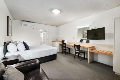 City Reach Motel - QLD Tourism 11