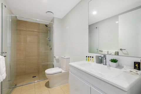 Astra Apartments Newcastle - QLD Tourism 3