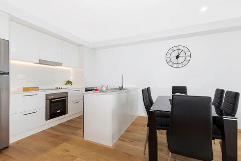 Astra Apartments Newcastle - QLD Tourism 11