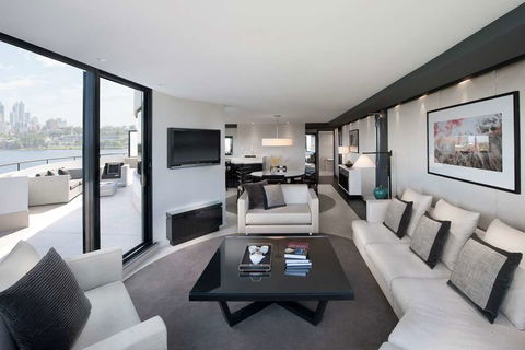 Crown Metropol Perth - Queensland Tourism 9