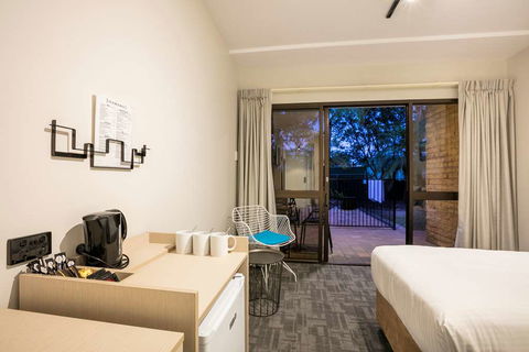 Kawana Waters Hotel By NightCap - QLD Tourism 8