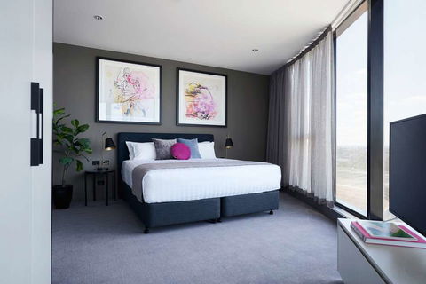 The Chen - Art Series - QLD Tourism 8