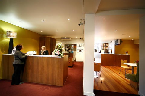 Best Western Plus The Tudor-Box Hill - QLD Tourism 0