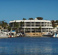 Pier 21 Apartment Hotel - Queensland Tourism