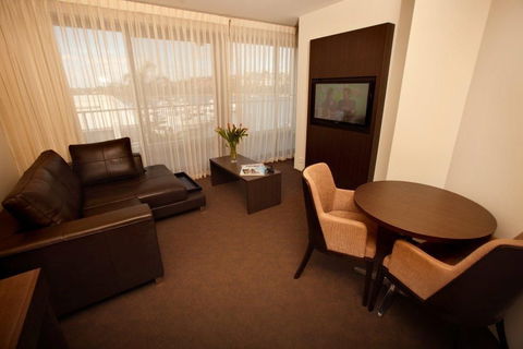 Pier 21 Apartment Hotel - Queensland Tourism 2