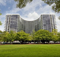 Astra Canberra Manhattan - Queensland Tourism
