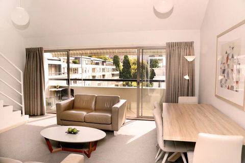 Salamanca Inn - QLD Tourism 1