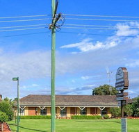 Bushmans Motor Inn - Queensland Tourism