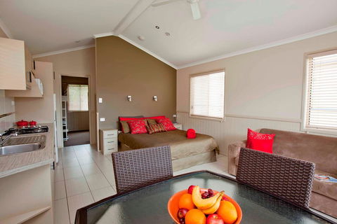 Fraser Lodge Resort And Holiday Park - Queensland Tourism 1
