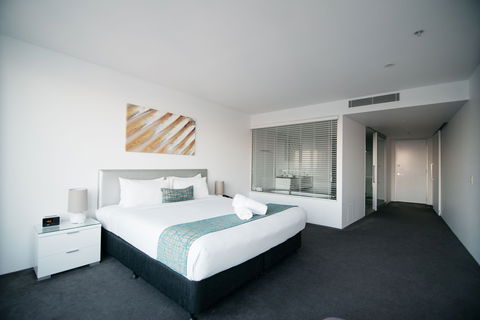 Q1 Resort & Spa - QLD Tourism 2