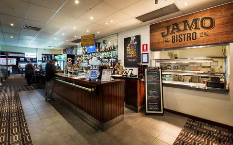 Nightcap at Jamison Hotel - QLD Tourism 2