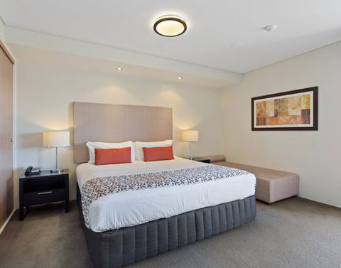 CBD Executive Apartments - Queensland Tourism 1