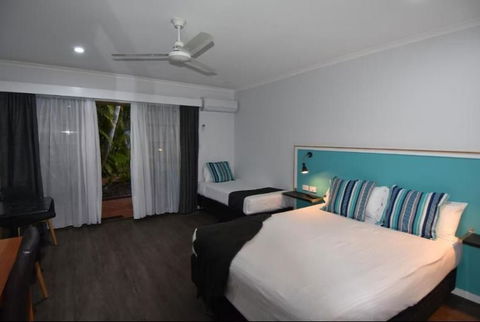 Ballina Homestead Motel - QLD Tourism 1