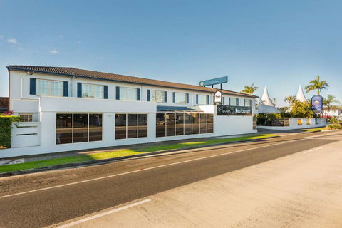 Comfort Inn All Seasons - QLD Tourism 0