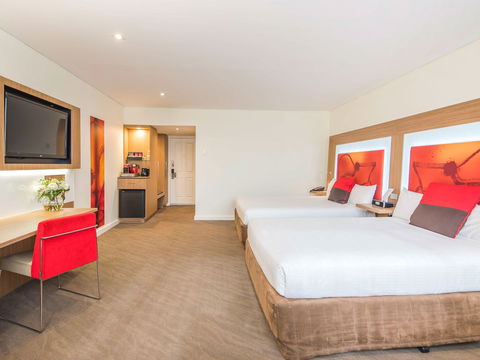 Novotel Sydney Rooty Hill - QLD Tourism 8