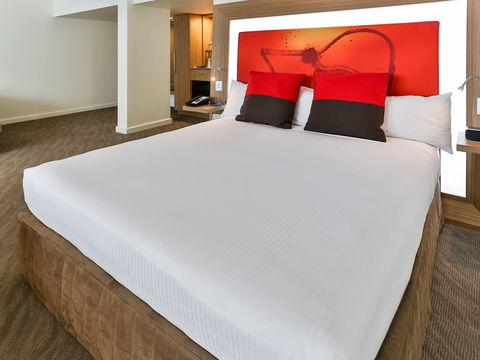 Novotel Sydney Rooty Hill - QLD Tourism 9