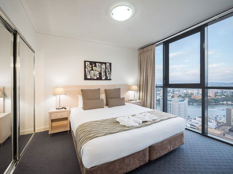 Oaks Charlotte Towers - Queensland Tourism 1