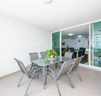 Lanai Riverside Apartments - QLD Tourism