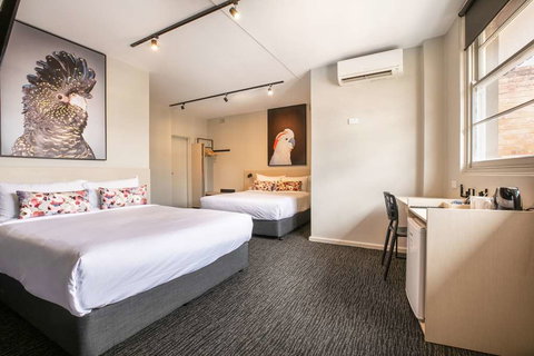 Nightcap at The Charles Hotel - QLD Tourism 2