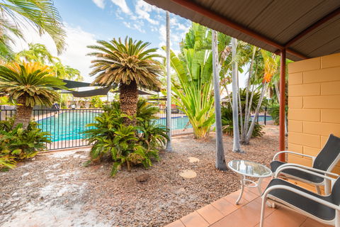 The Continental Hotel - Queensland Tourism 1
