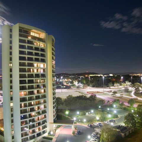 BreakFree Capital Tower - Queensland Tourism 0
