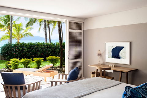 Beach Club Resort - Queensland Tourism 0
