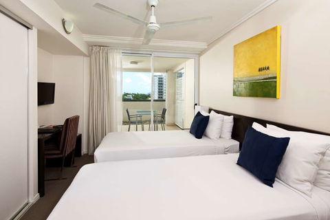 Cairns Central Plaza Apartment - Queensland Tourism 2