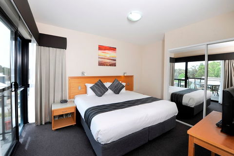 Assured Ascot Quays Apartment Hotel - Queensland Tourism 2