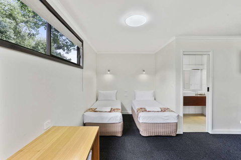 Comfort Inn Botanical - QLD Tourism 11