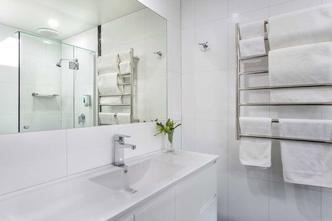 Hamilton Lonsdale Motel - QLD Tourism 2