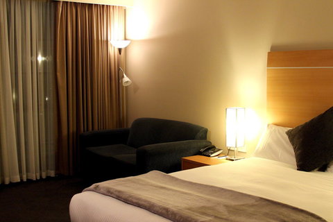 Heritage Motor Inn - QLD Tourism 0