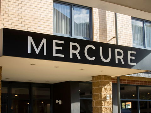 Mercure Sydney Manly Warringah - Queensland Tourism 1