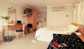 Astor Metropole & Apartment - QLD Tourism 0