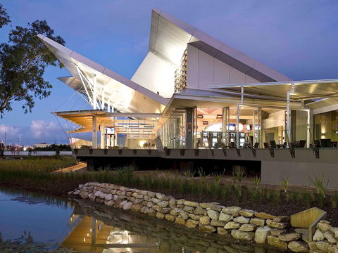 Mercure Sydney Liverpool - Queensland Tourism 2