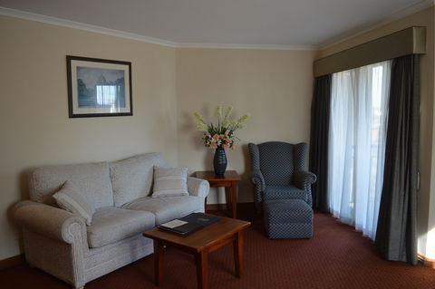 Gateway On Monash - QLD Tourism 0