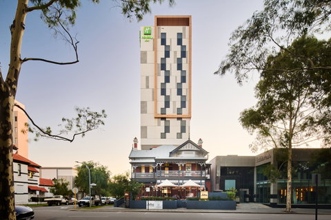 Holiday Inn West Perth - QLD Tourism 1