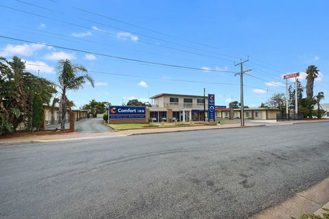 Comfort Inn Flinders On Main - QLD Tourism 1