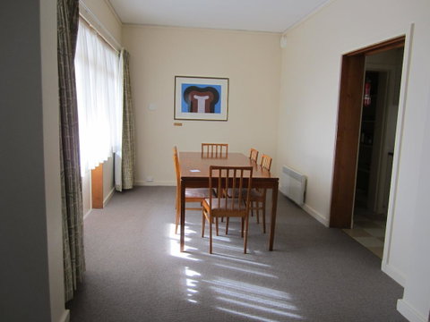 University House - ANU - QLD Tourism 37