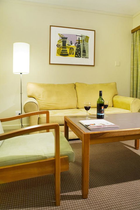 University House - ANU - QLD Tourism 0