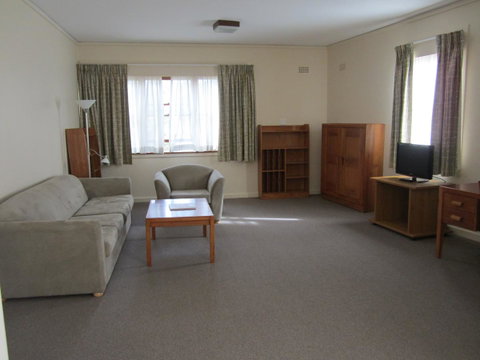 University House - ANU - QLD Tourism 39