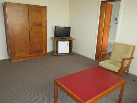 University House - ANU - QLD Tourism 41
