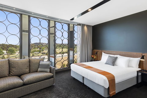 Vibe Hotel Canberra - Queensland Tourism 24