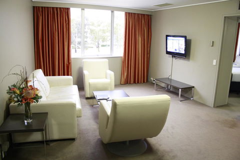Pavilion On Northbourne - QLD Tourism 5