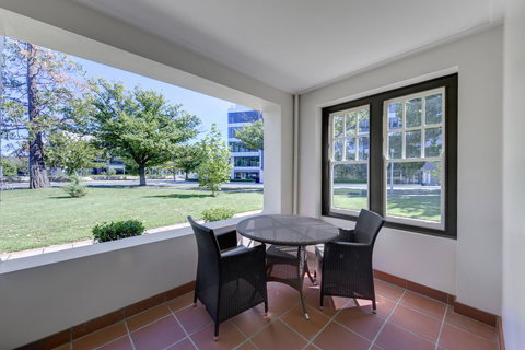 Hotel Kurrajong Canberra - Queensland Tourism 10