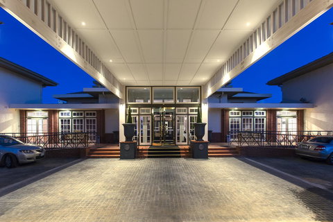 Hotel Kurrajong Canberra - Queensland Tourism 25